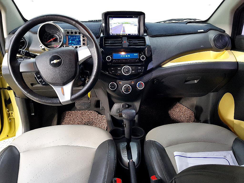 Chevrolet Spark - Vista 5