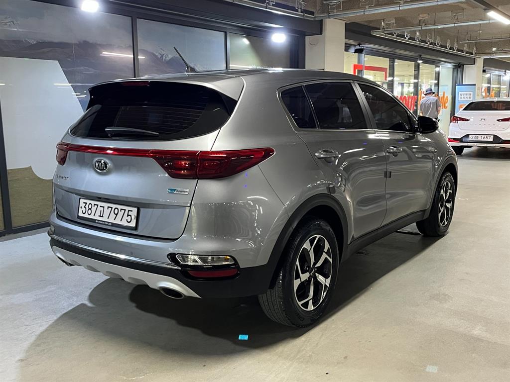 KIA Sportage - Vista 4