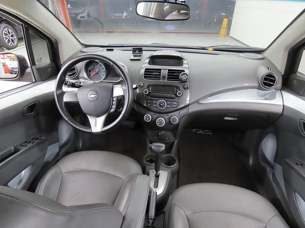 Chevrolet Spark - Vista 5