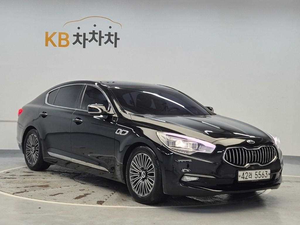 KIA K9 - Vista 4