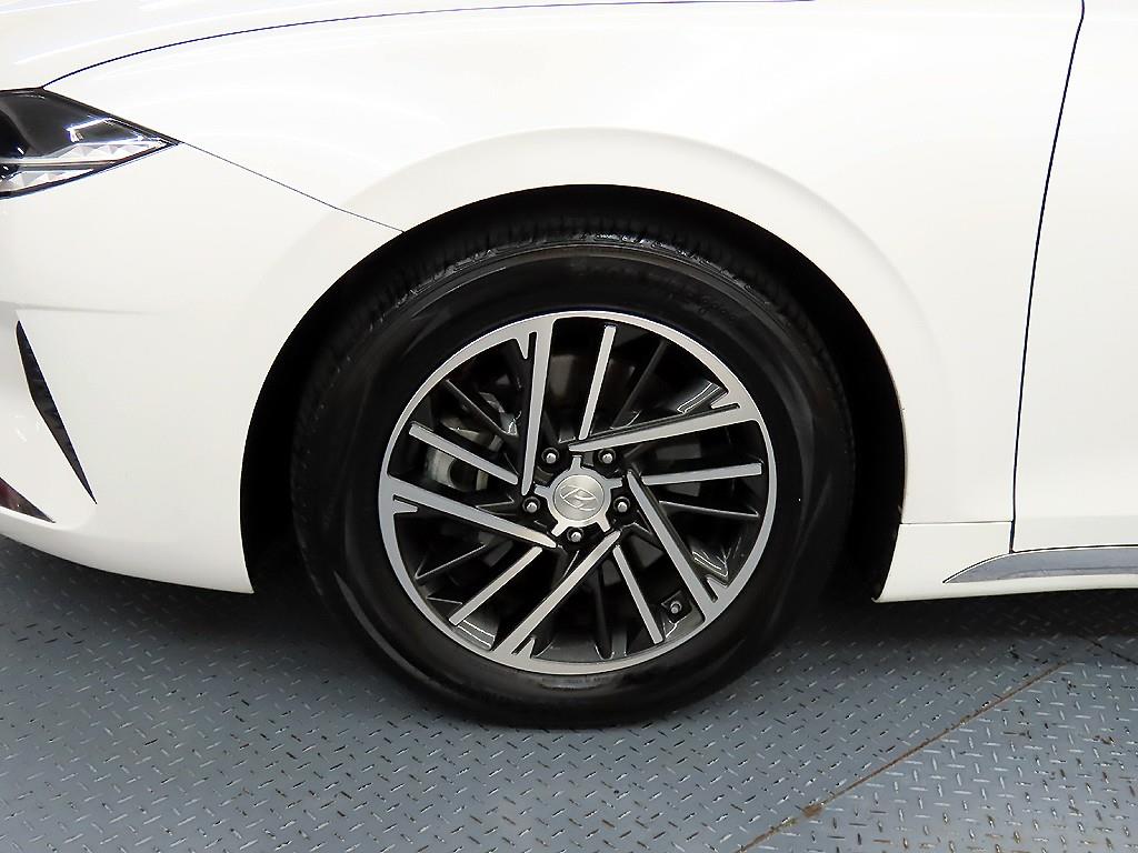 HYUNDAI Grandeur - Vista 4