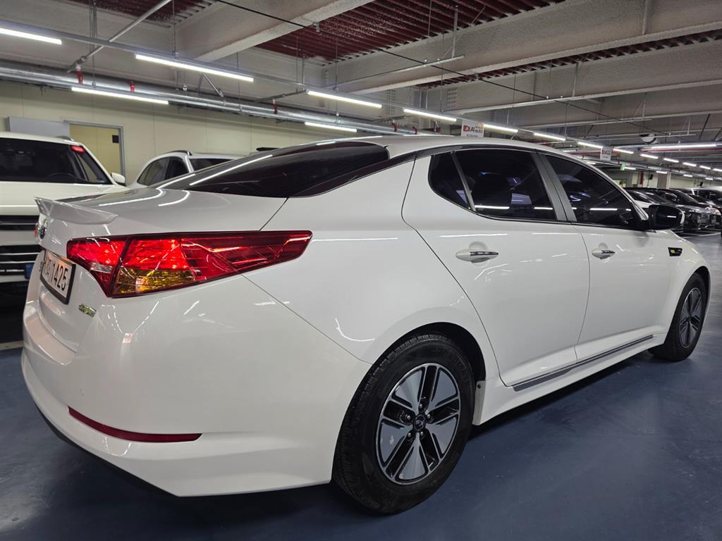 KIA K5 - Vista 4