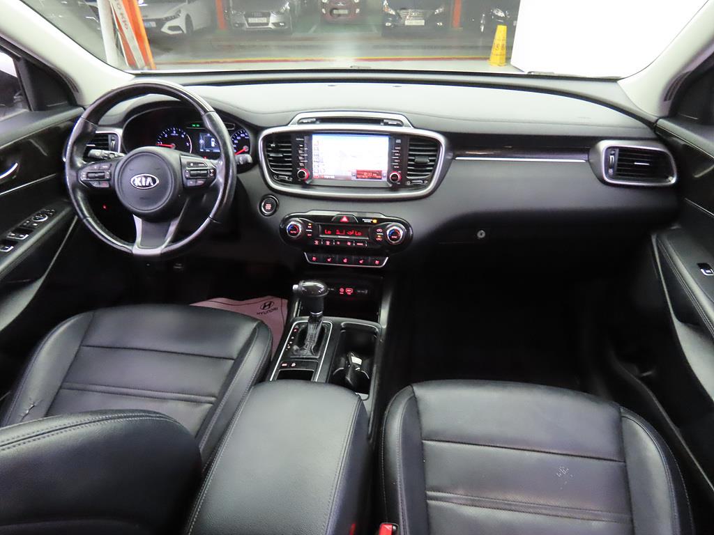 KIA Sorento - Vista 5