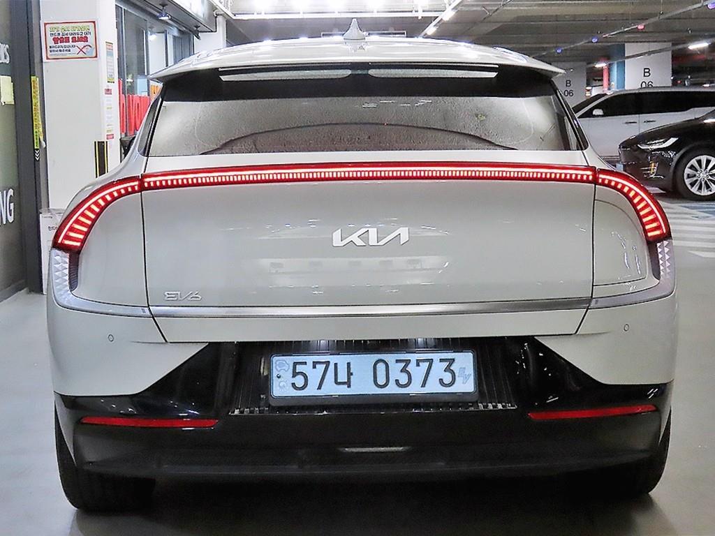 KIA EV6 - Vista 5