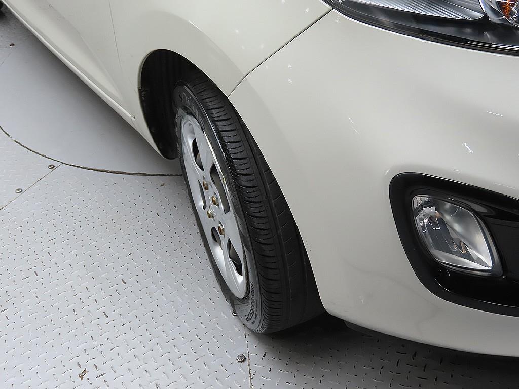 KIA Morning - Vista 5