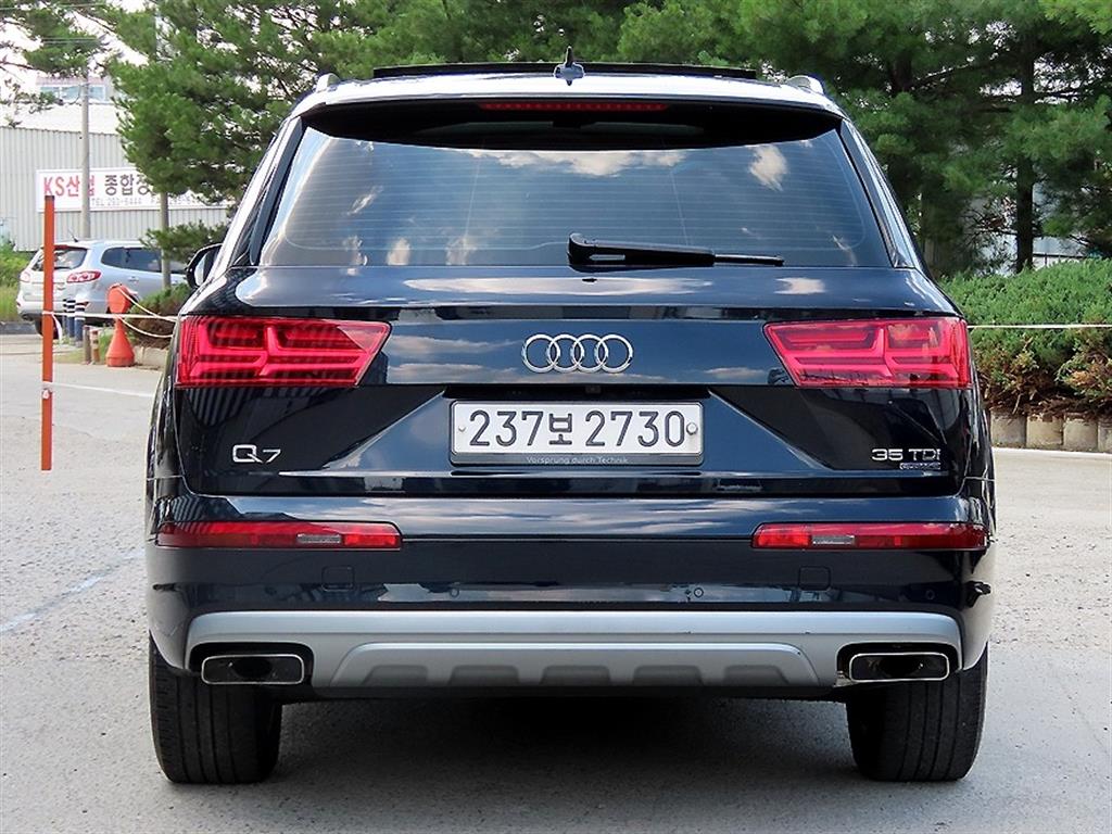 Audi Q7 - Vista 4
