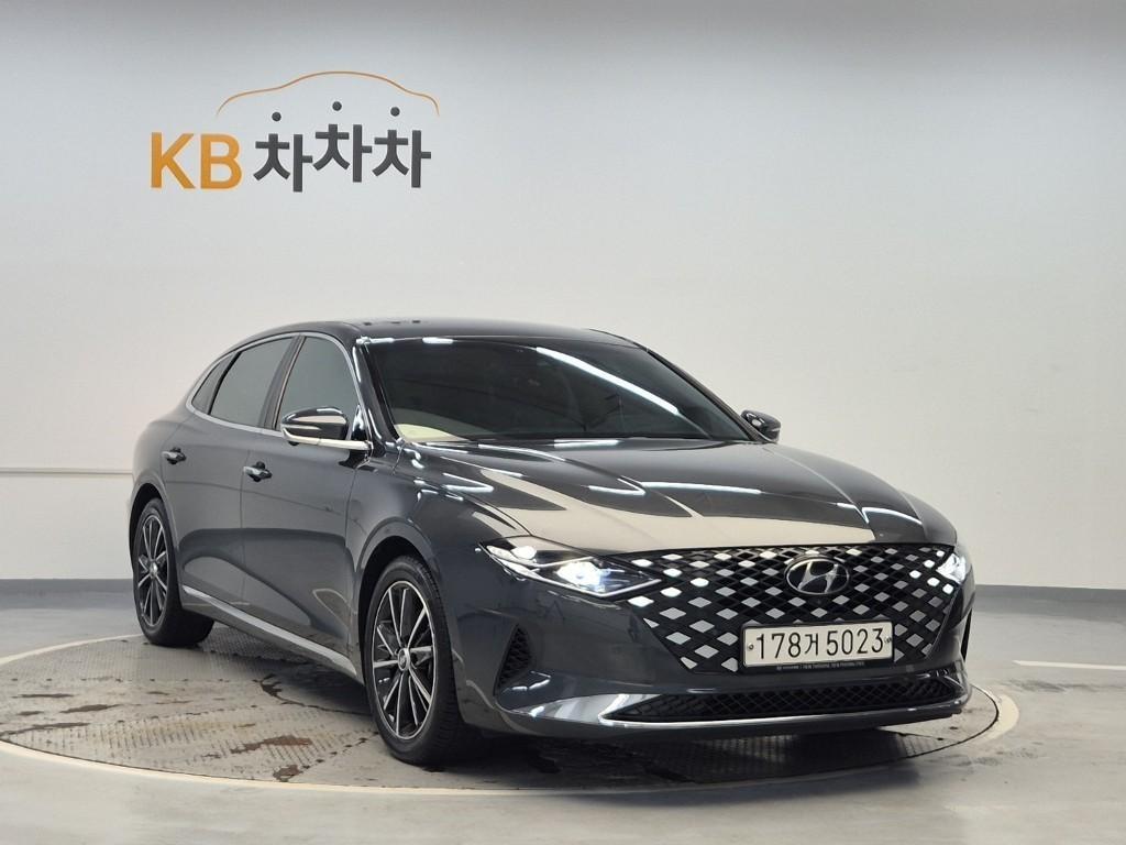 HYUNDAI Grandeur - Vista 4