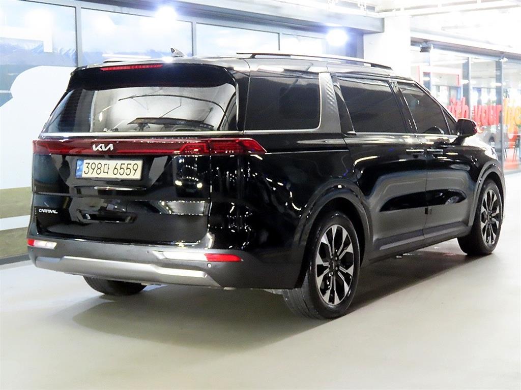 KIA Carnival - Vista 4