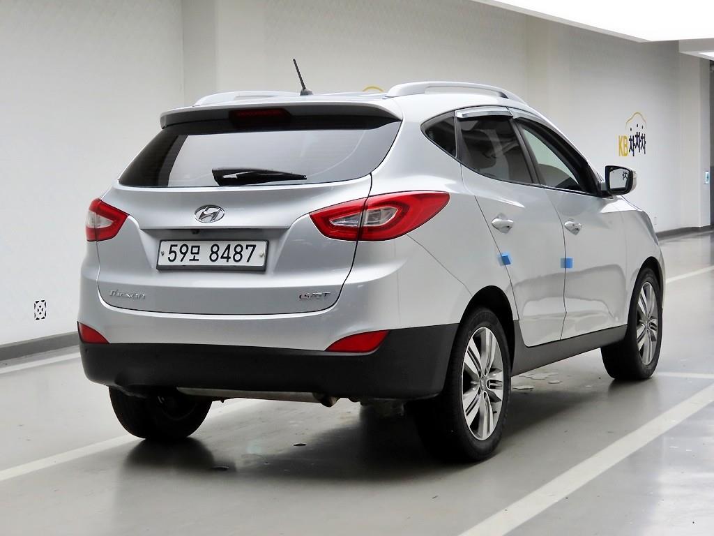 HYUNDAI Tucson - Vista 4