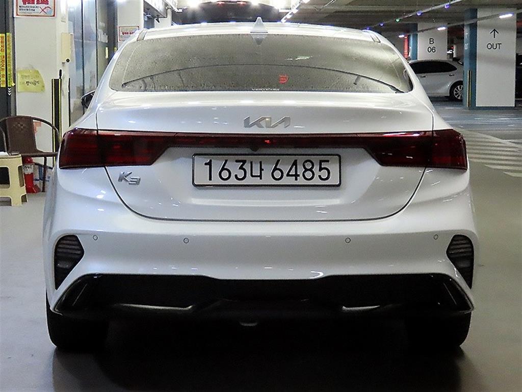 KIA K3 - Vista 5