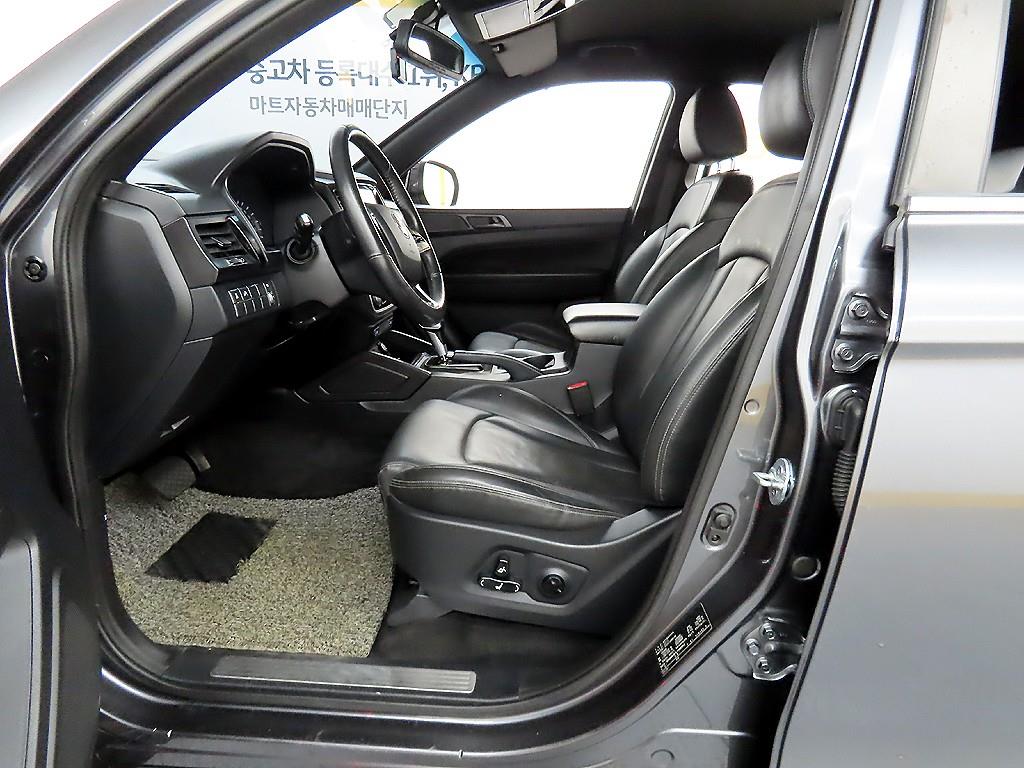 Ssangyong Rexton - Vista 5