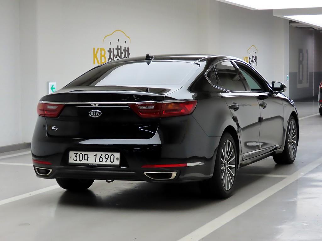KIA K7 - Vista 4