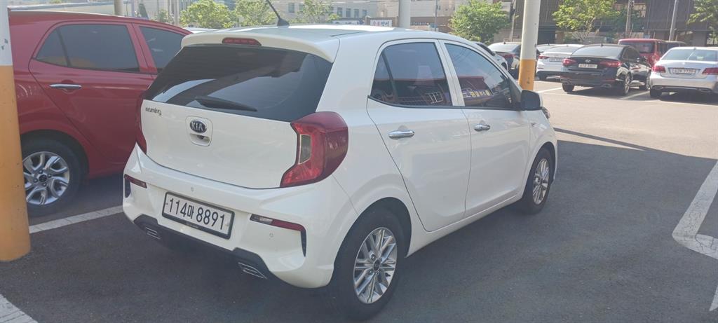 KIA Morning - Vista 4