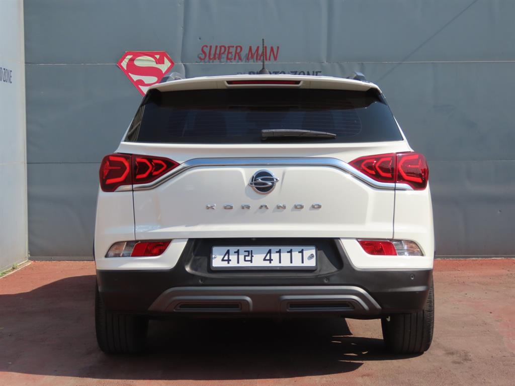 Ssangyong Korando - Vista 4