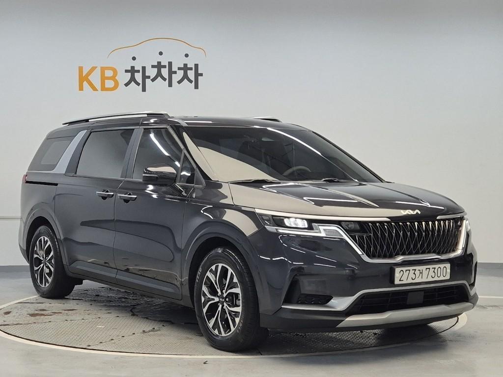 KIA Carnival - Vista 4