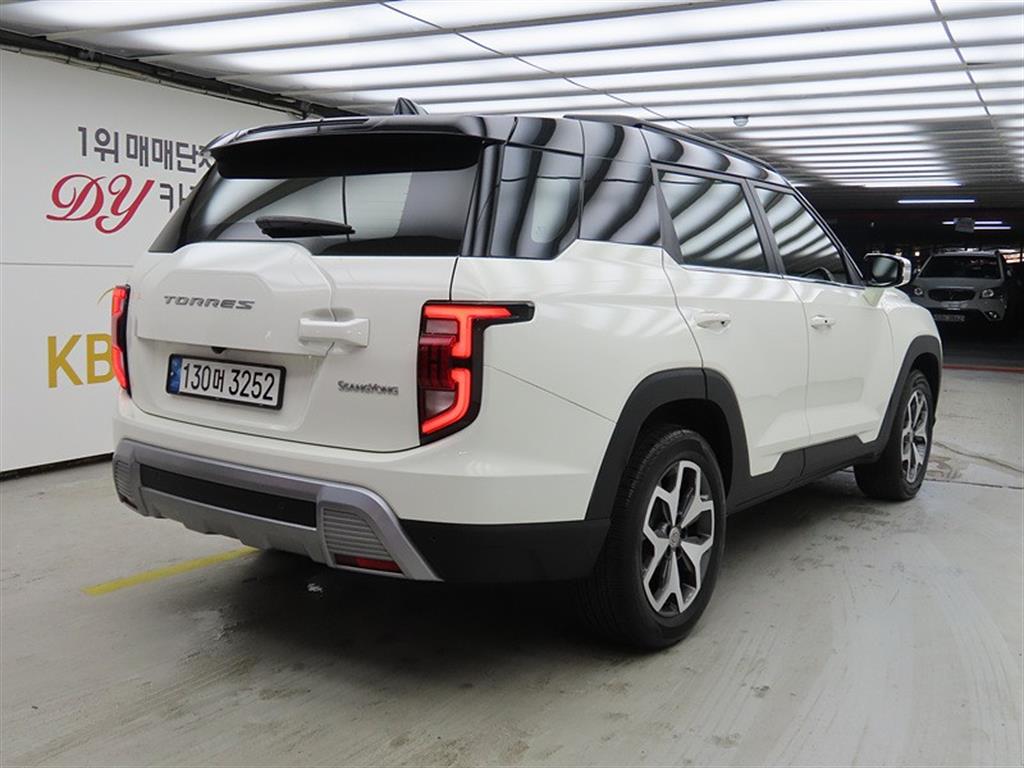 Ssangyong Torres - Vista 4