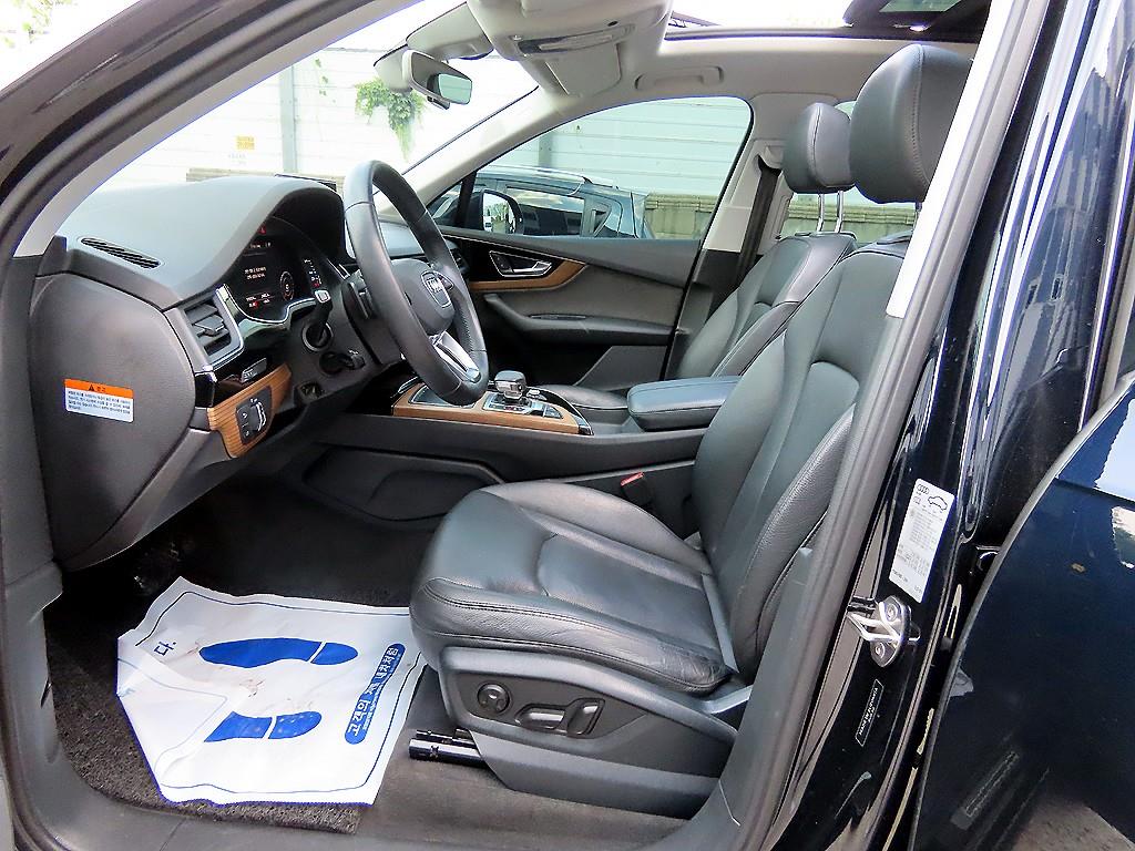 Audi Q7 - Vista 5