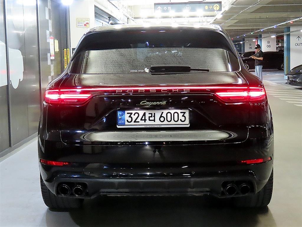 Porsche Cayenne - Vista 5