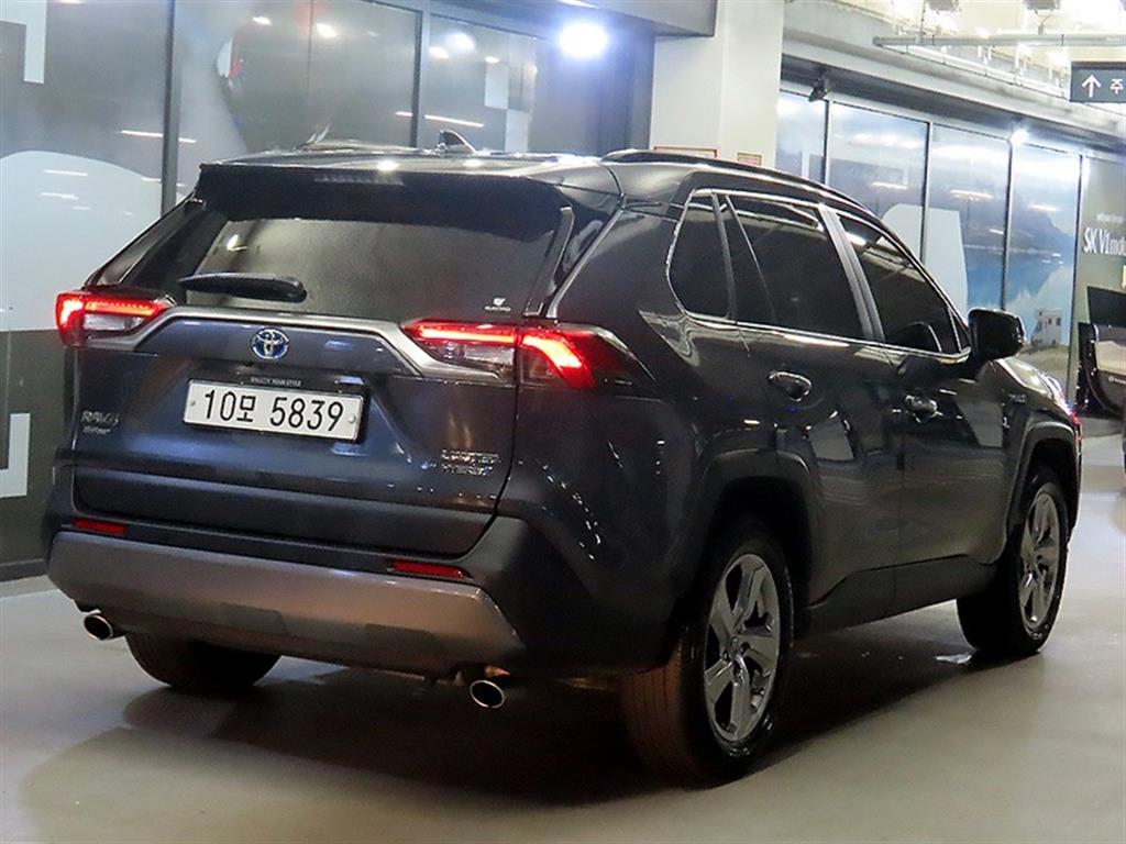 Toyota RAV4 - Vista 4