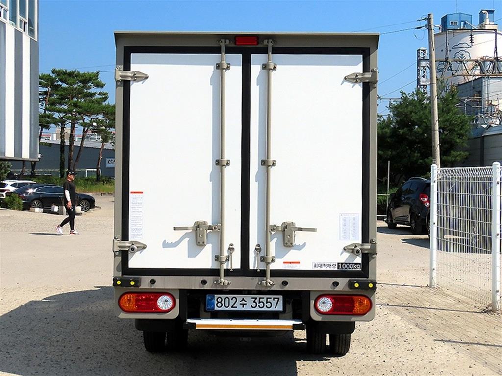 Small Truck Top_Frozen Top - Vista 4