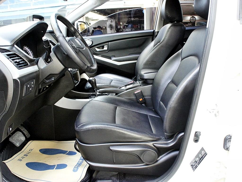 Ssangyong Korando - Vista 5
