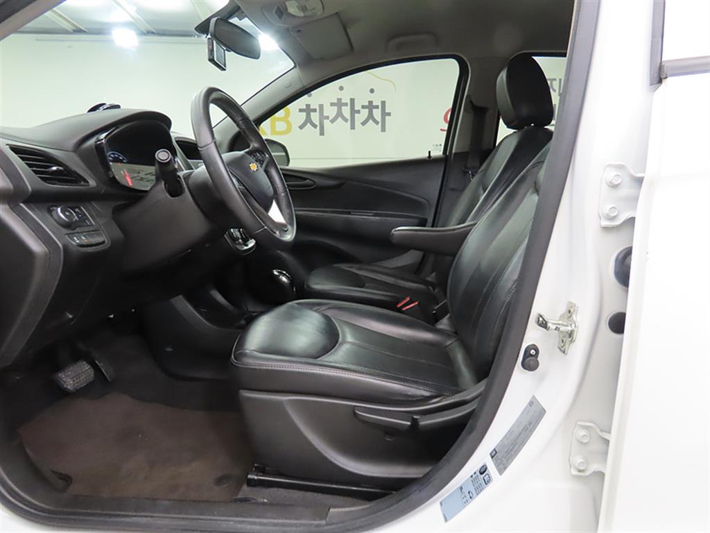 Chevrolet Spark - Vista 5