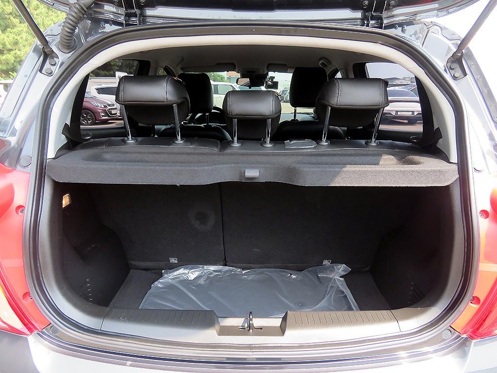 Chevrolet Spark - Vista 5