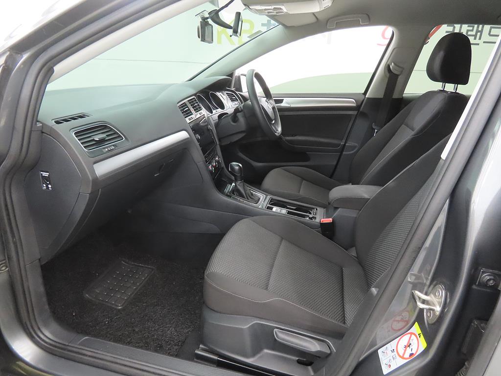 Volkswagen Golf - Vista 5