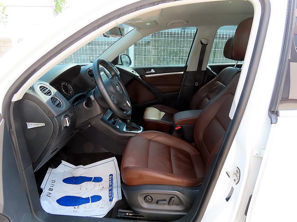 Volkswagen Tiguan - Vista 5