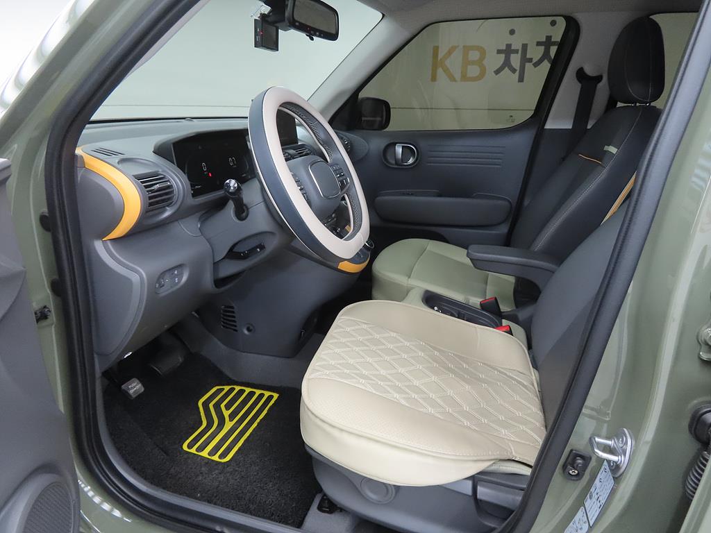 HYUNDAI Casper - Vista 5