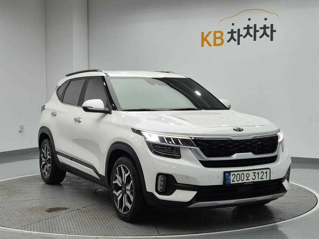 KIA Seltos - Vista 4
