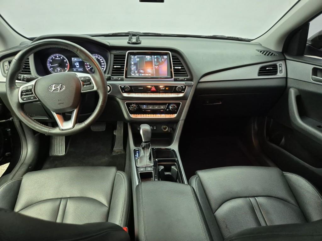 HYUNDAI Sonata - Vista 5