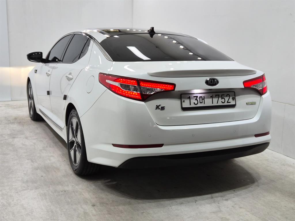 KIA K5 - Vista 4