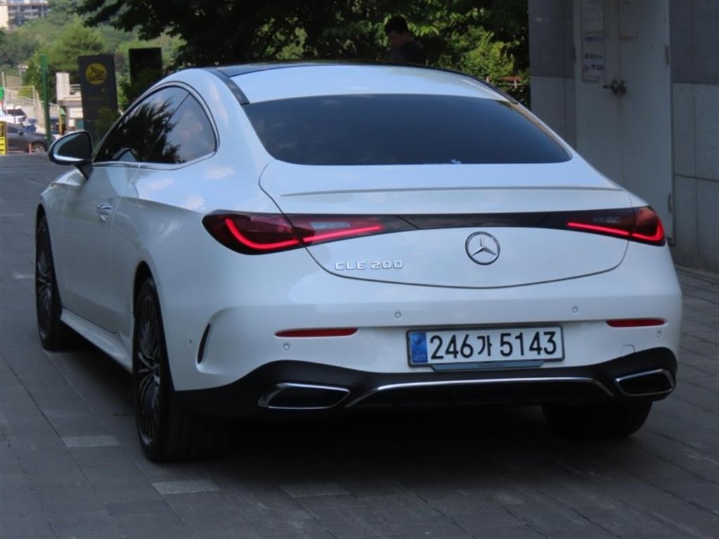 Mercedes Benz CLE Class - Vista 4