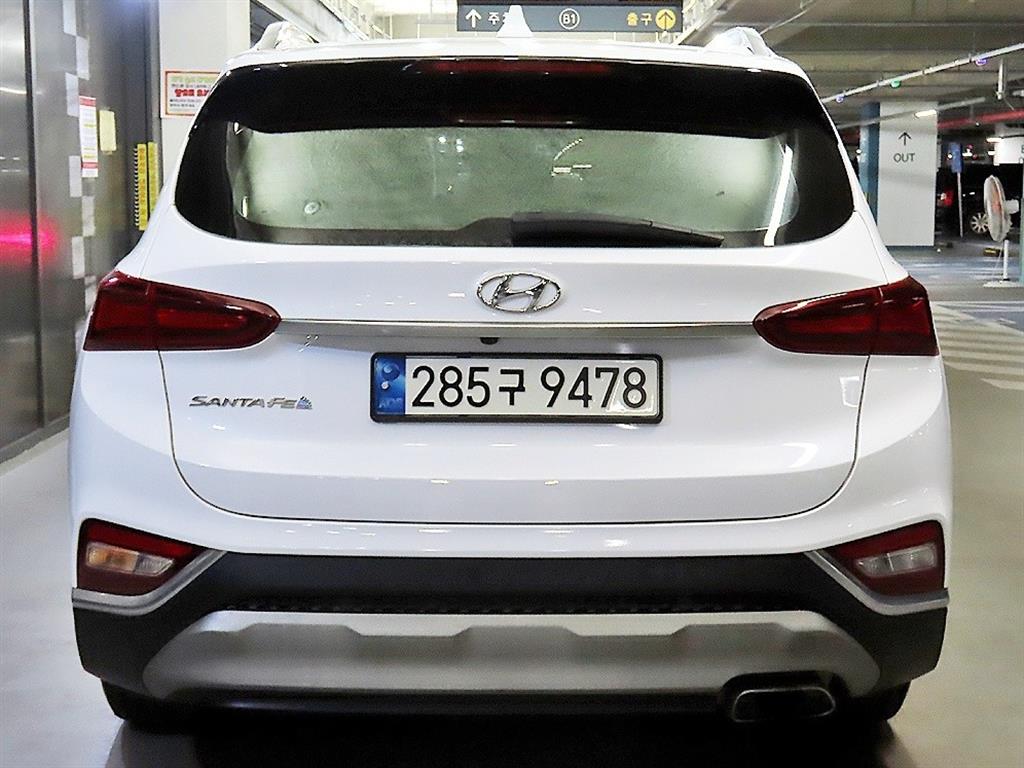 HYUNDAI Santa Fe - Vista 5