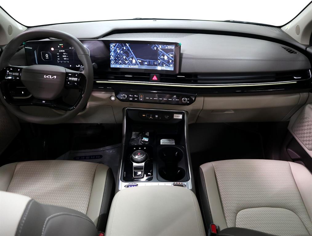 KIA Carnival - Vista 5