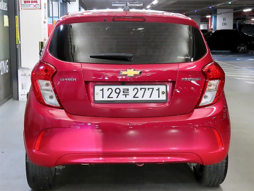 Chevrolet Spark - Vista 5