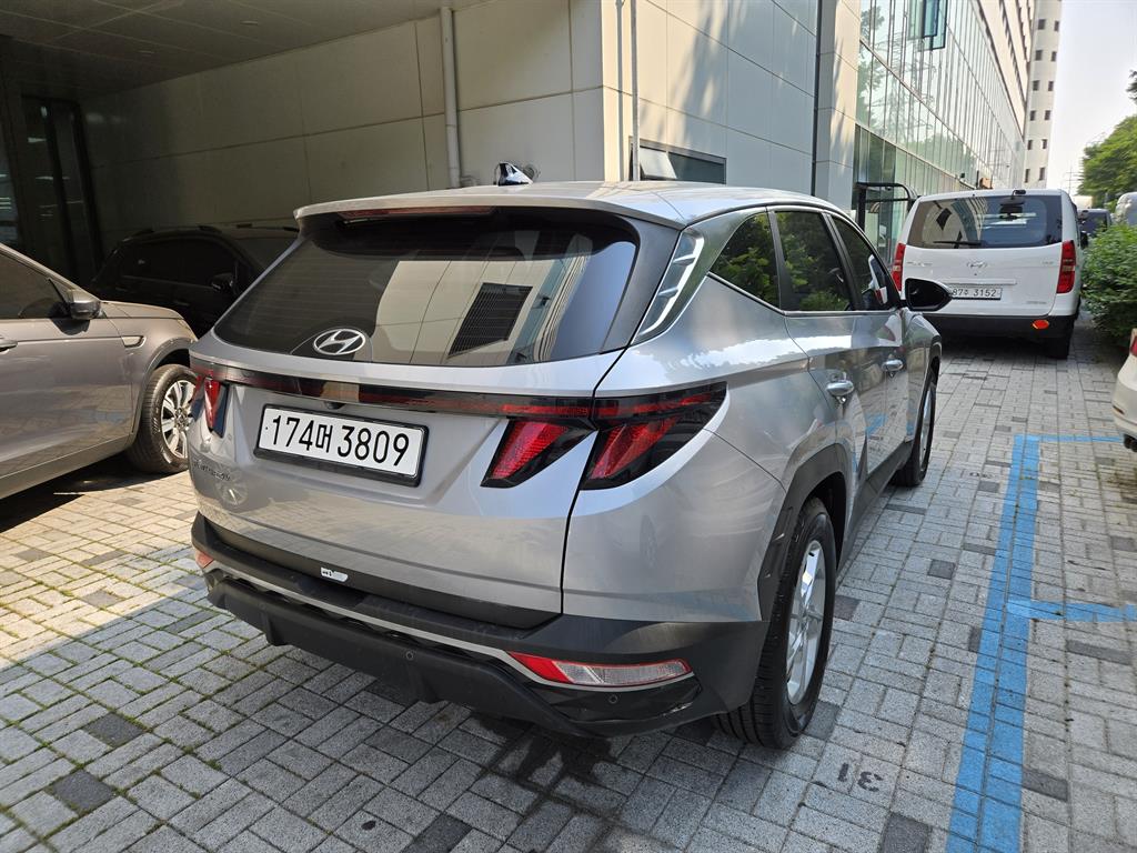 HYUNDAI Tucson - Vista 4