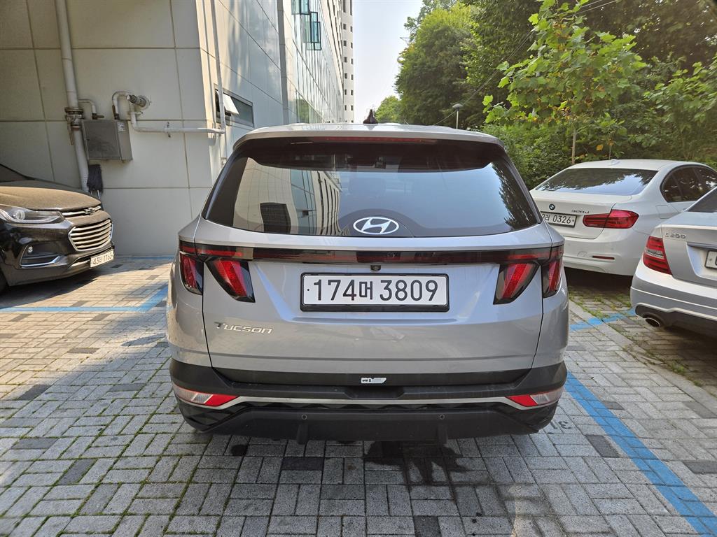 HYUNDAI Tucson - Vista 5