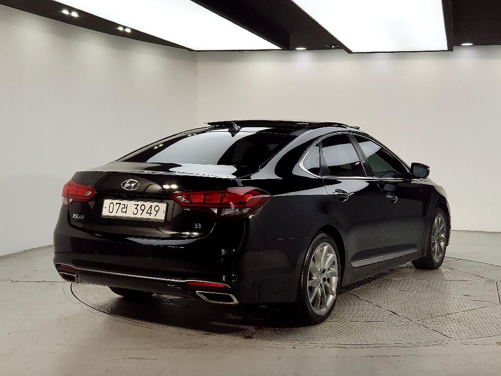 HYUNDAI Aslan - Vista 4