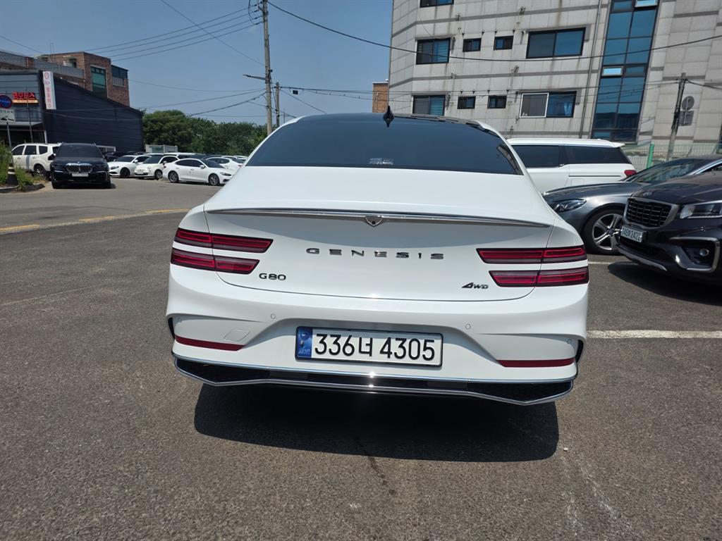 Genesis G80 - Vista 4