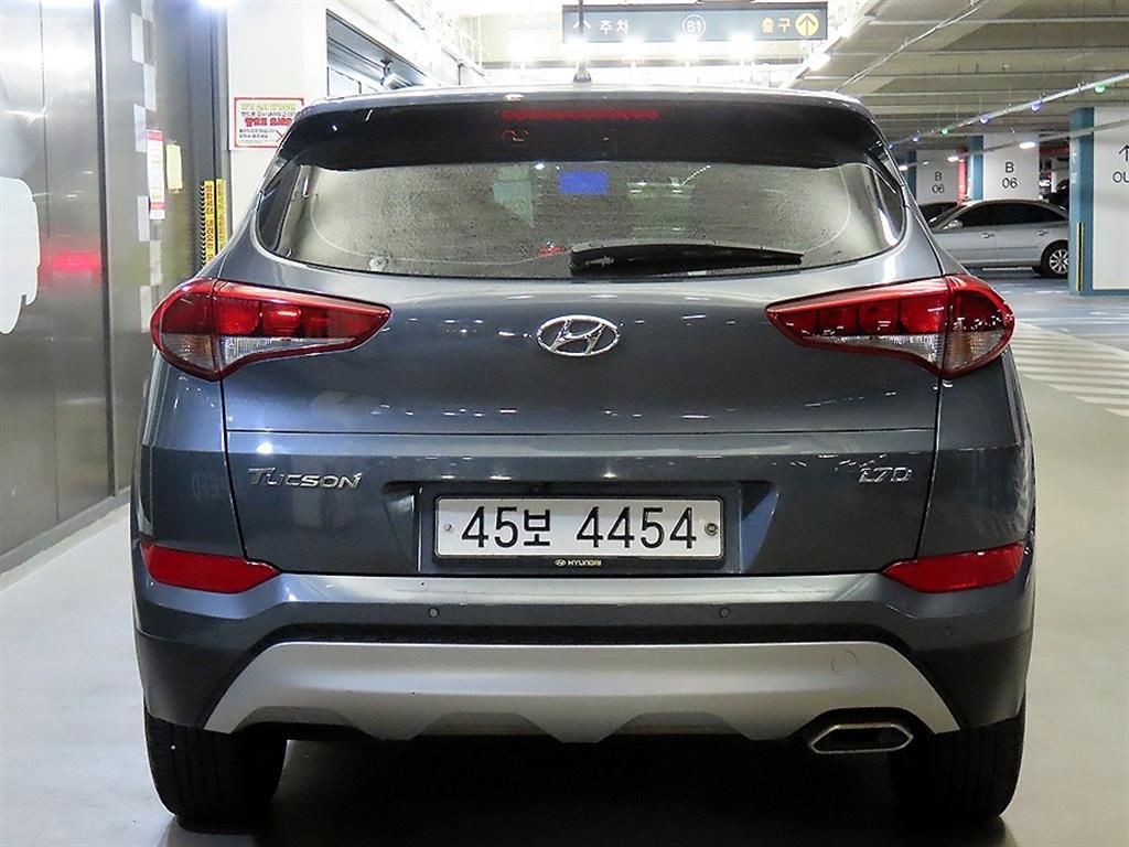 HYUNDAI Tucson - Vista 5