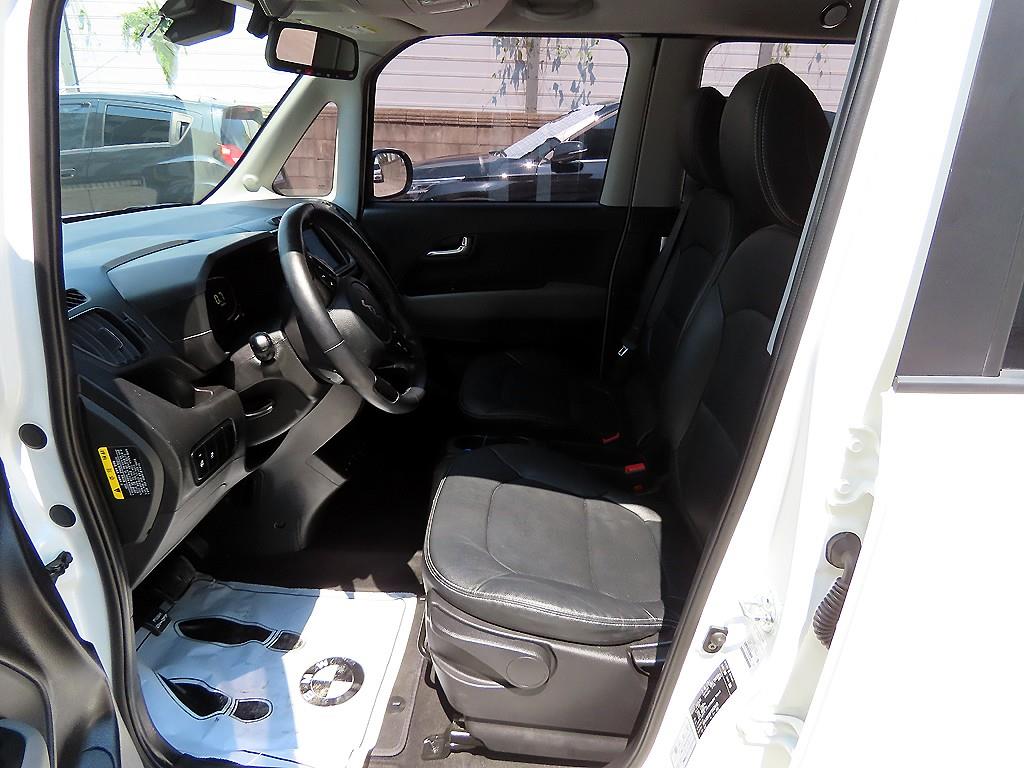 KIA Ray - Vista 5