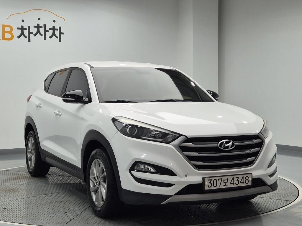 HYUNDAI Tucson - Vista 4