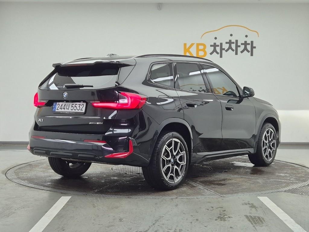 BMW X1 - Vista 4