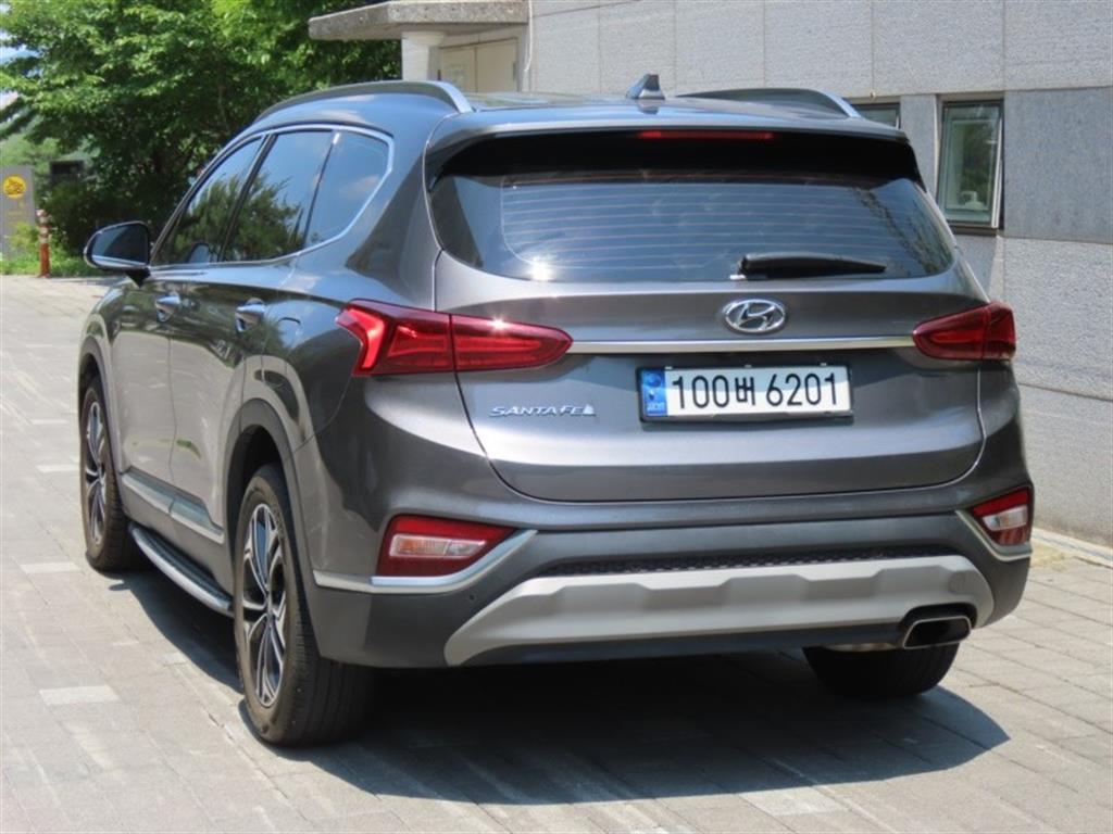HYUNDAI Santa Fe - Vista 4