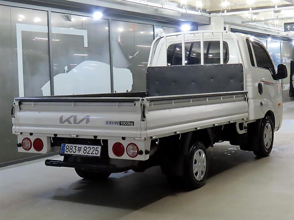 Small Truck Cargo (small) - Vista 4