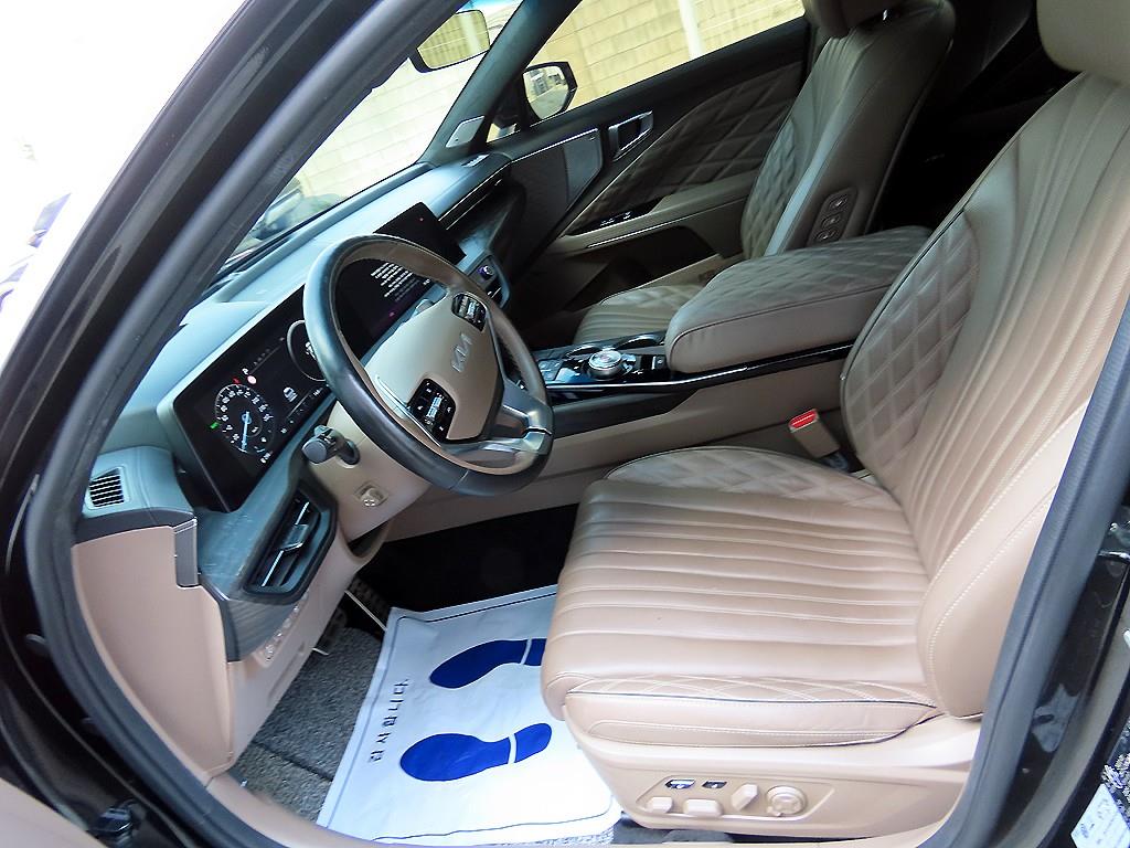 KIA K8 - Vista 5
