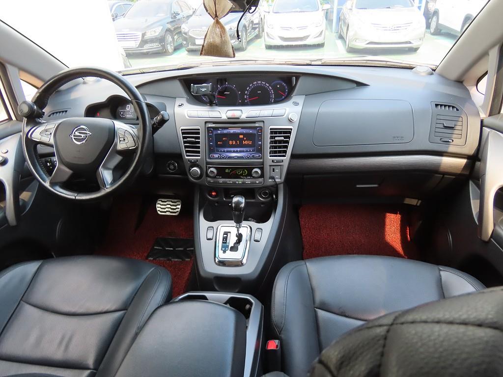 Ssangyong Korando - Vista 5