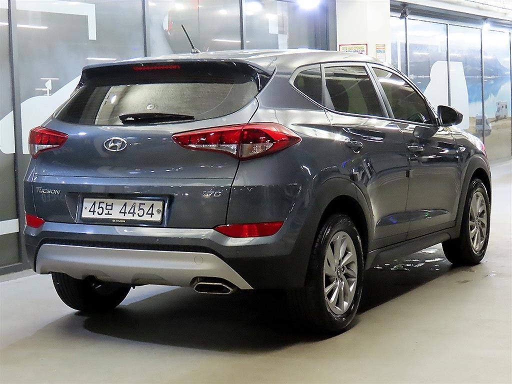 HYUNDAI Tucson - Vista 4